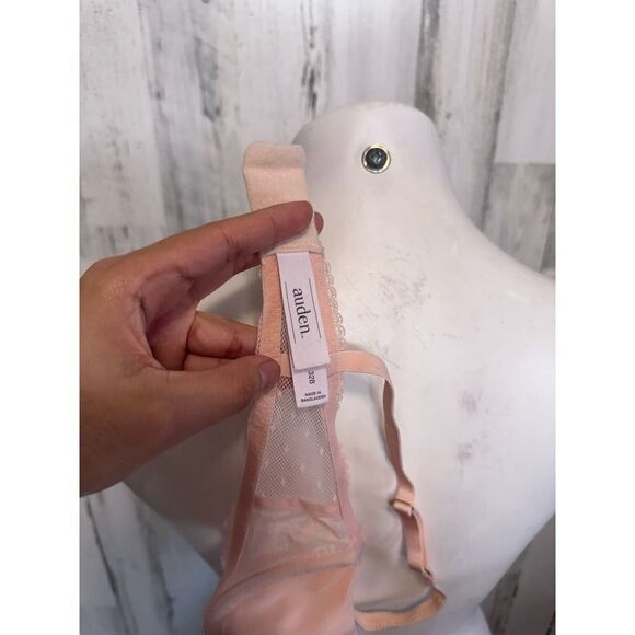 Auden pink laced bra size 32B - Picture 2 of 6